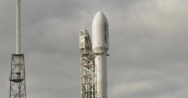 SpaceX successfully landed the Falcon 9 rocket, the turning point of the aerospace industry