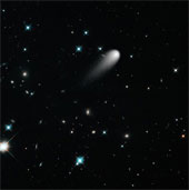 Spectacular new image of the comet of the century