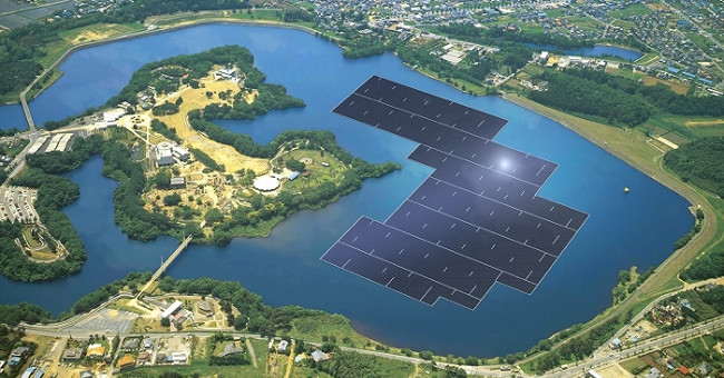 Started construction of the world's largest floating solar power plant