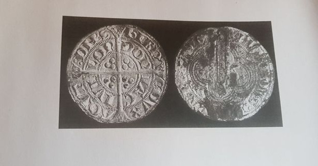 Startled with the thousand-year-old 'treasure' discovered in the field in England
