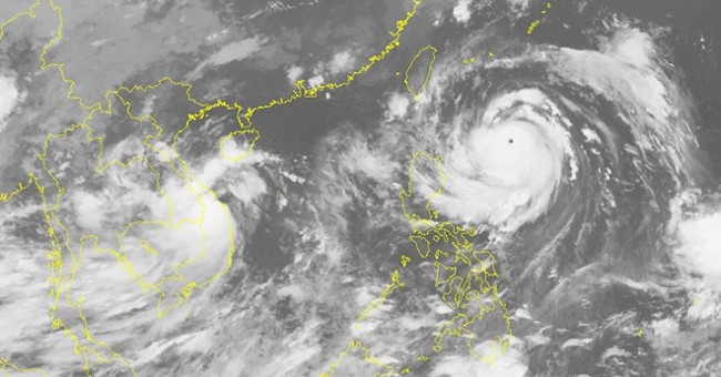 Storm No. 4 weakens into a tropical depression, the Central is heavy