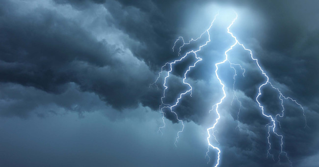 Strange facts about lightning
