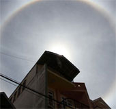 Strange light in the sky of Da Lat
