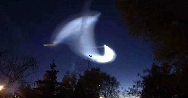Strange objects appear in the sky of China