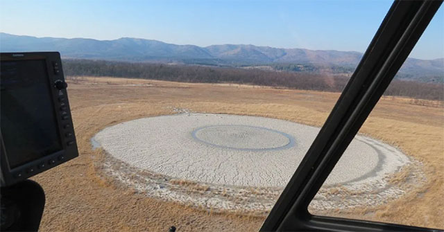 Strange volcano identical to the giant's eyes