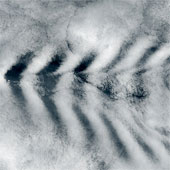 Strange wave cloud in the Indian Ocean