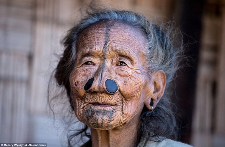 Strangely, the nose was chiseled, stuffed with coins to make himself bad to avoid being kidnapped