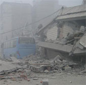Strong earthquake in Sichuan, 152 people died