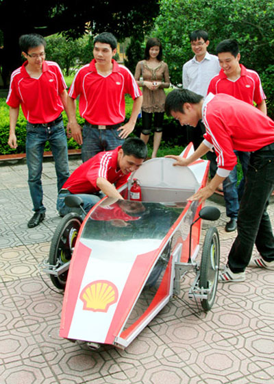 Students make their own cars to save energy