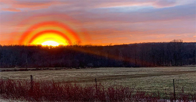 Stunned by the mysterious sunset, strange appearance
