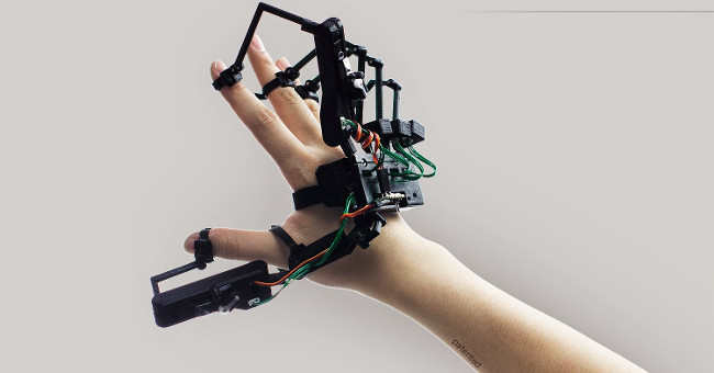Successful development of gloves gives you a real feel when you touch on virtual things