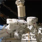 Successful treatment of leakage of ammonia gas on ISS station