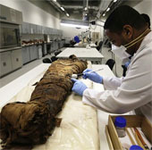 Suddenly discovered 7,000-year-old mummy in North Chile