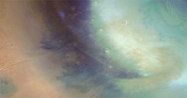 Super dust storm 'devour' neighbor Earth?
