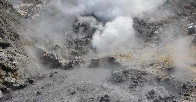 Super Italy volcano is about to wake up, threatening half a million people