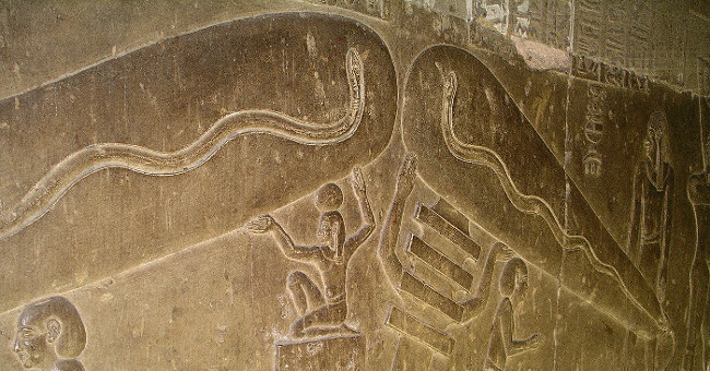Surprise with the evidence that ancient Egyptians used light bulbs to light