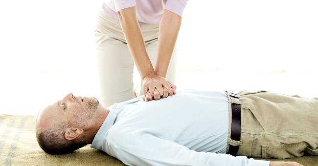 Survival skills that everyone needs to know to save many lives