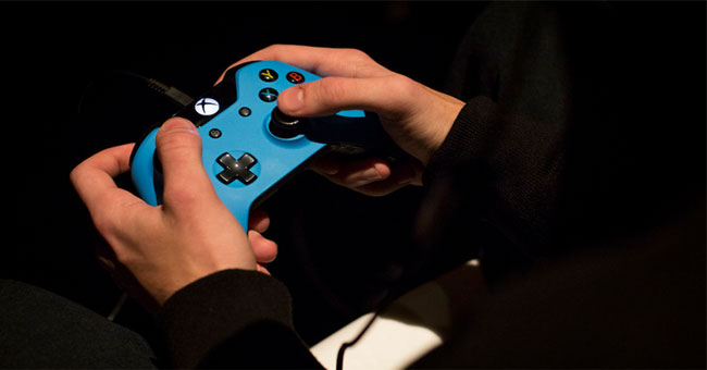 Texting and gaming often wears out joints