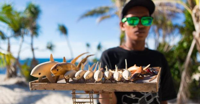 Thanks to sharks, the pearl island in the Philippines revived miraculously