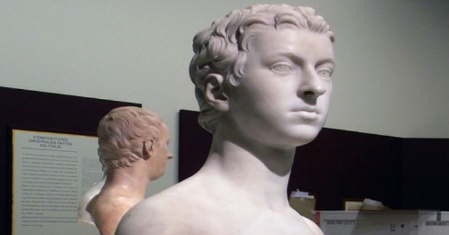 The $ 1.8 million statue was forgotten in the old warehouse