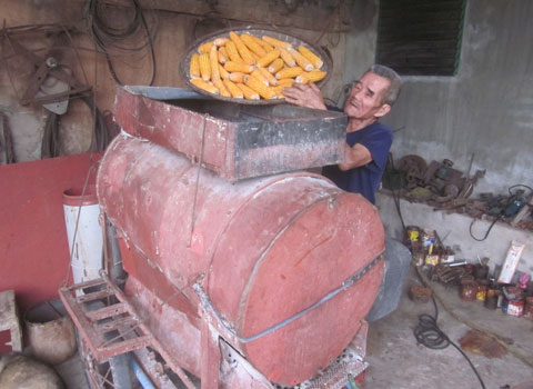 The 84-year-old agro and the