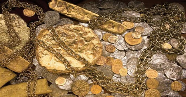 The American farmer quit his job to find a treasure of 40 tons of gold and silver