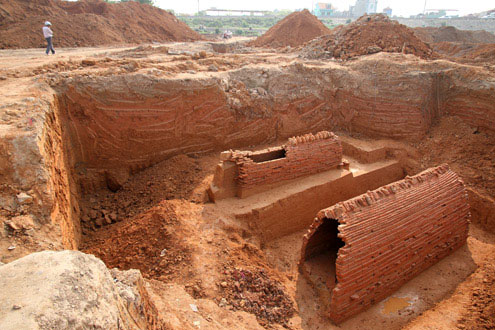 The ancient well in Ciputra urban area is over 6 meters deep