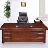 The bigger the desk, the higher the risk of fraud