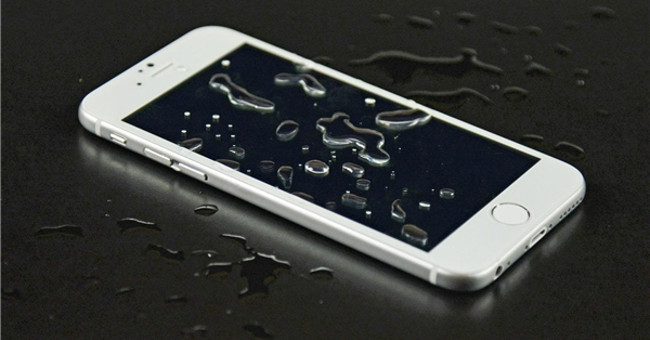 The biggest mistake you can make when trying to save a phone, a headset ... gets water