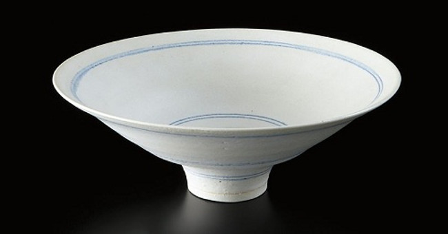The bowl is not worth more than $ 210,000