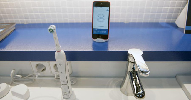 The brush can completely change the way you brush your teeth so far