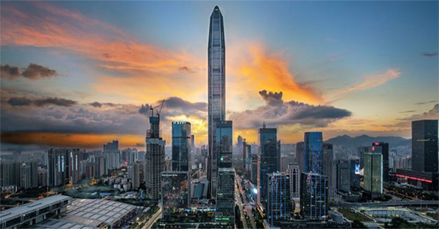 The building is nearly 600m tall and can resist corrosion in China