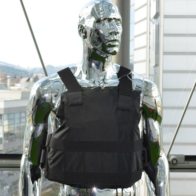The bulletproof 'air-conditioner' jacket was put to the test
