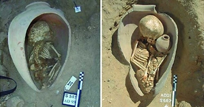 The burial of the dead in the pottery of ancient Egypt
