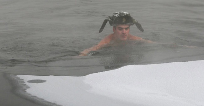 The club who likes to bathe in cold weather - 30 degrees Celsius