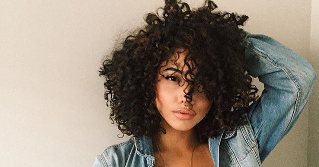 The concept of women possessing naturally curly hair is very difficult, is this true?