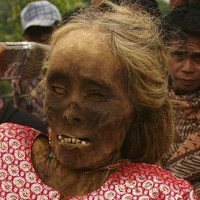 The corpse turned on the coffin to go home: Scientist headache