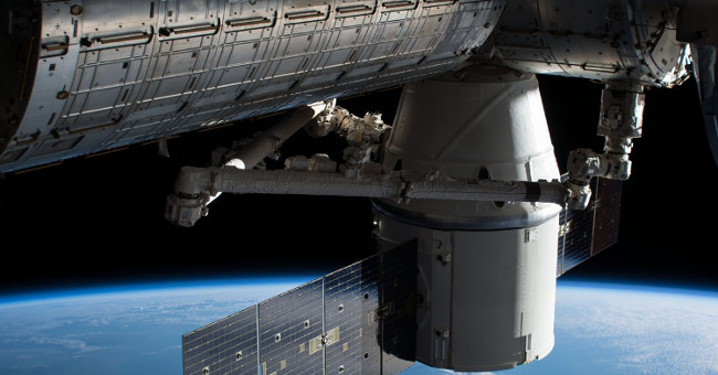 The Dragon returned to Earth after completing the mission of resupply for ISS