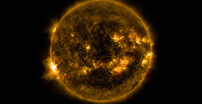 The Earth has just suffered from a powerful solar storm: The scientist stands still
