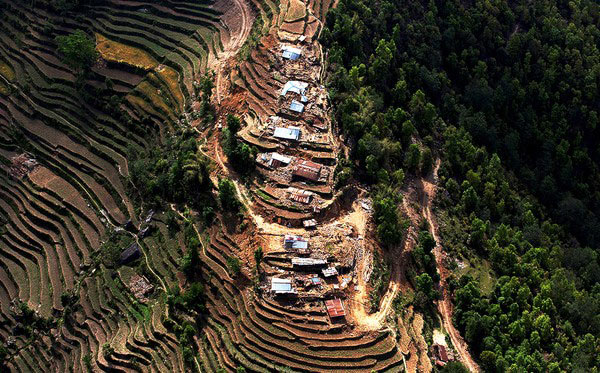 The earth 'stirred' under the influence of the earthquake in Nepal