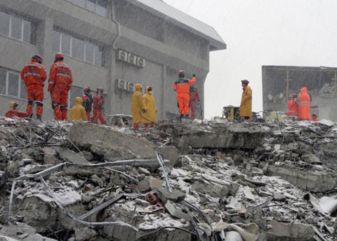The earthquake again raged Turkey