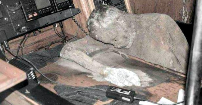 The explorer 'mummy' was found in 'ghost yacht'.