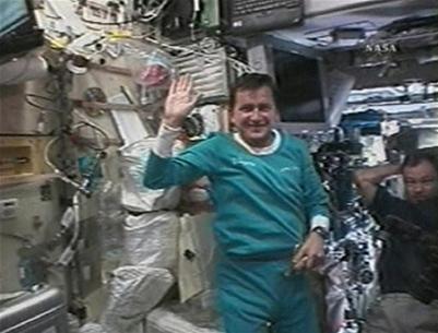 The fifth cosmonaut returned to Earth