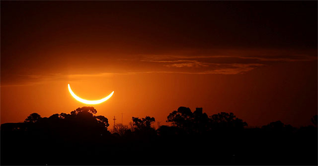 The final total eclipse of the decade in the South American sky