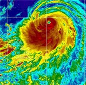 The first super typhoon of 2014: Super typhoon Neoguri flipped on the sea