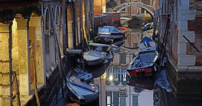The floating city of Venice may disappear because of the water shortage