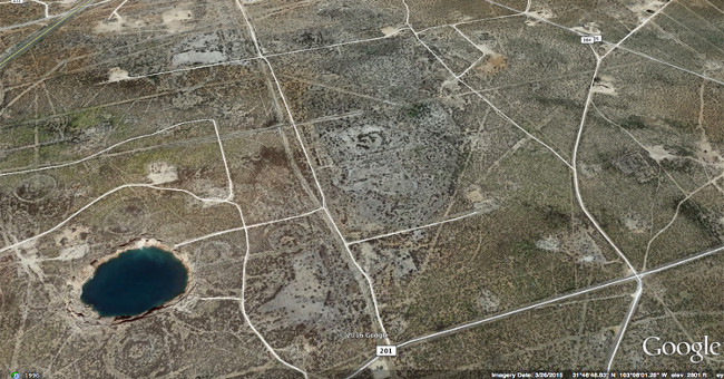 The giant deathhole in Texas expands, threatening 7,000 residents