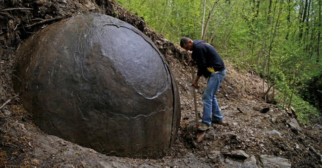 The giant sphere suspected of belonging to the mysterious civilization 1,500 years ago