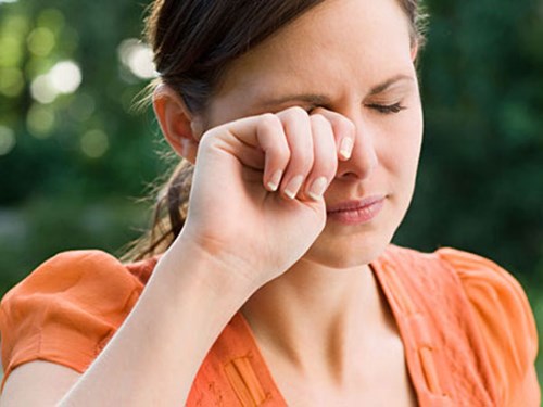 The habits that are harmful to the eyes