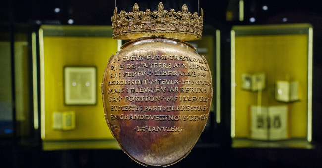 The heart of the 16th-century French queen was stolen